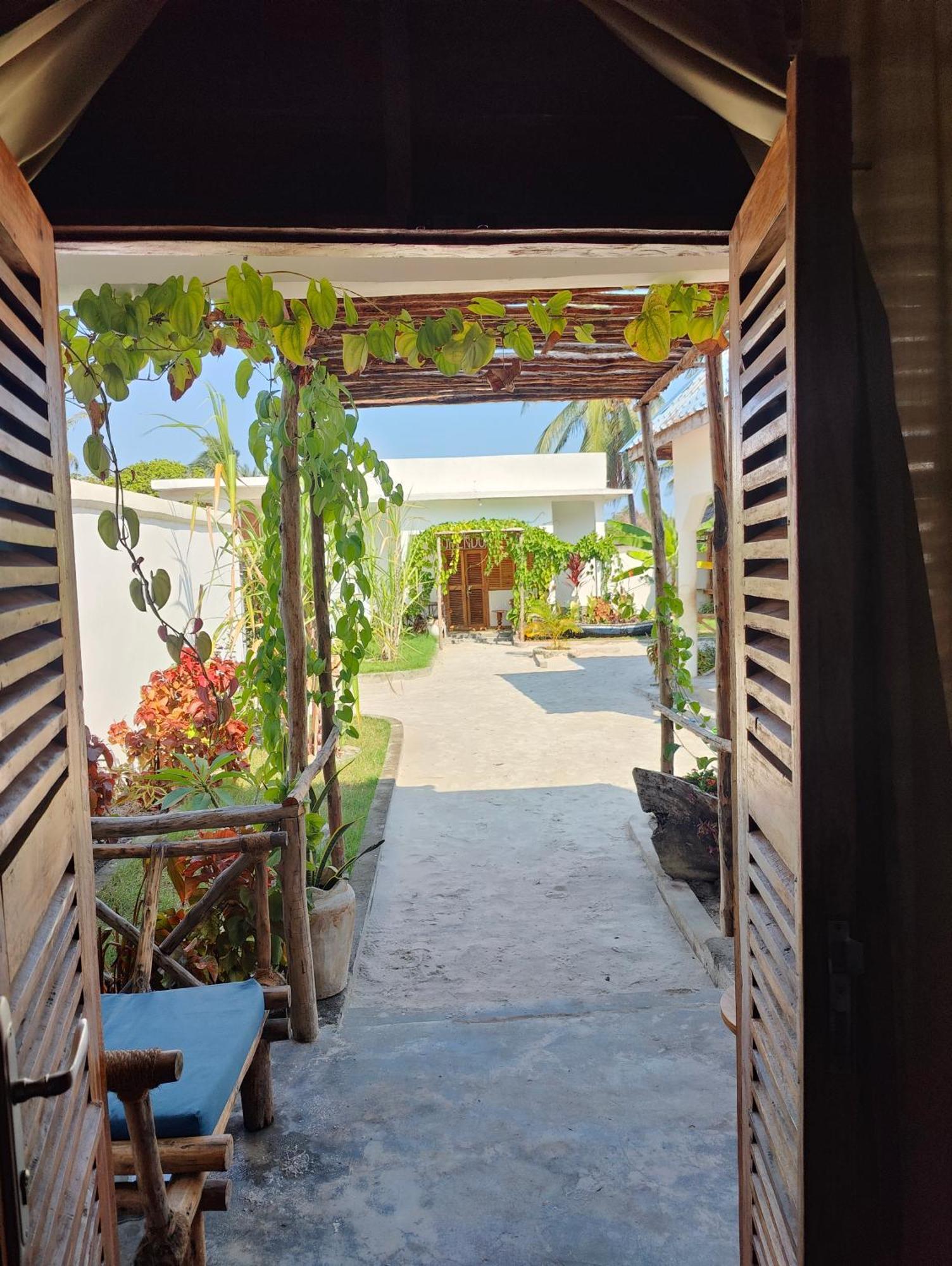 Mafia Island Bungalows Utende Εξωτερικό φωτογραφία